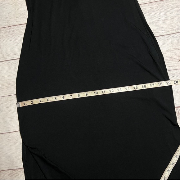 HOLLISTER Soft V-Neck Strappy Tie Back Midi Dress - Picture 12 of 14